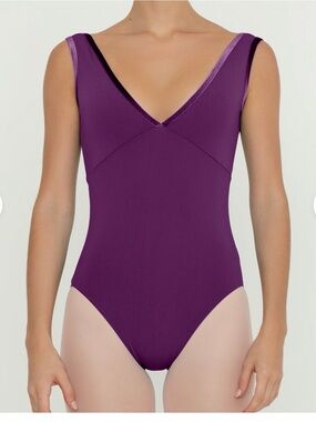 Women’s Bullet Pointe Velvet Trim Leotard Plum NWT